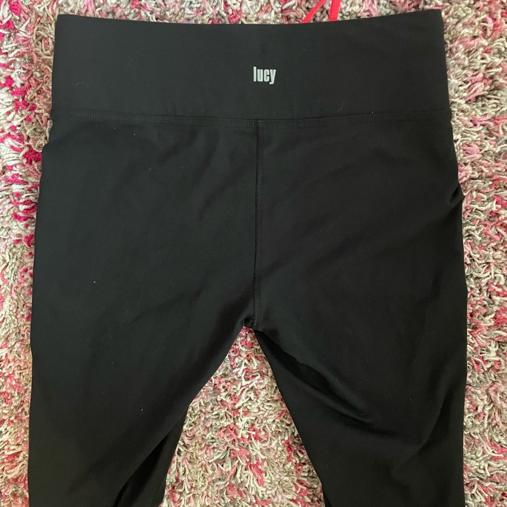 LUCY POWERMAX CAPRI WITH GATHERED LEG DETAIL & INSET